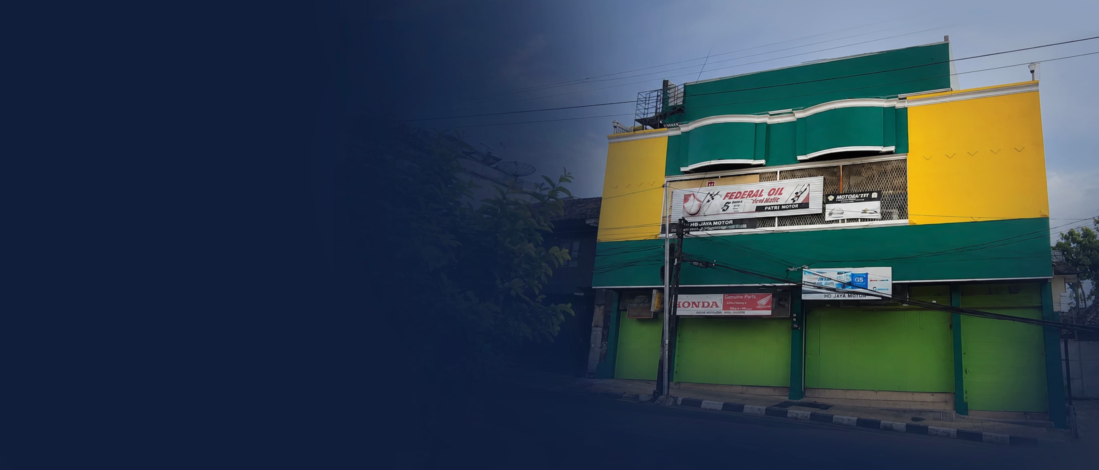 Tampak depan toko HD Jaya Motor di Sukabumi